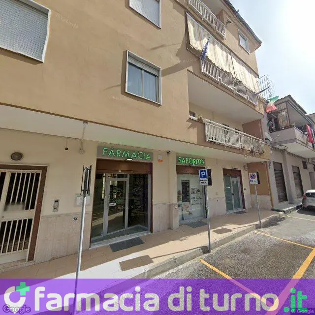 "Farmacia Saporito"