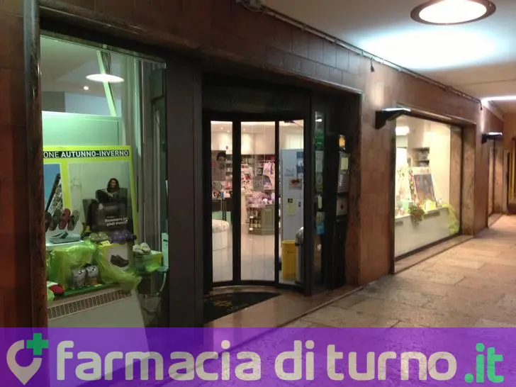 Farmacia Lolli