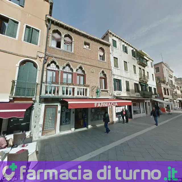 Lafarmacia.Al Basilisco